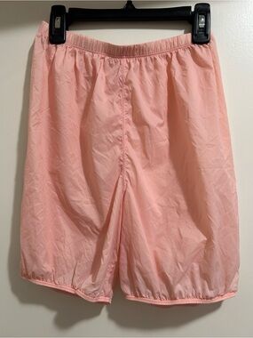 Bloch trash bag shorts - child M